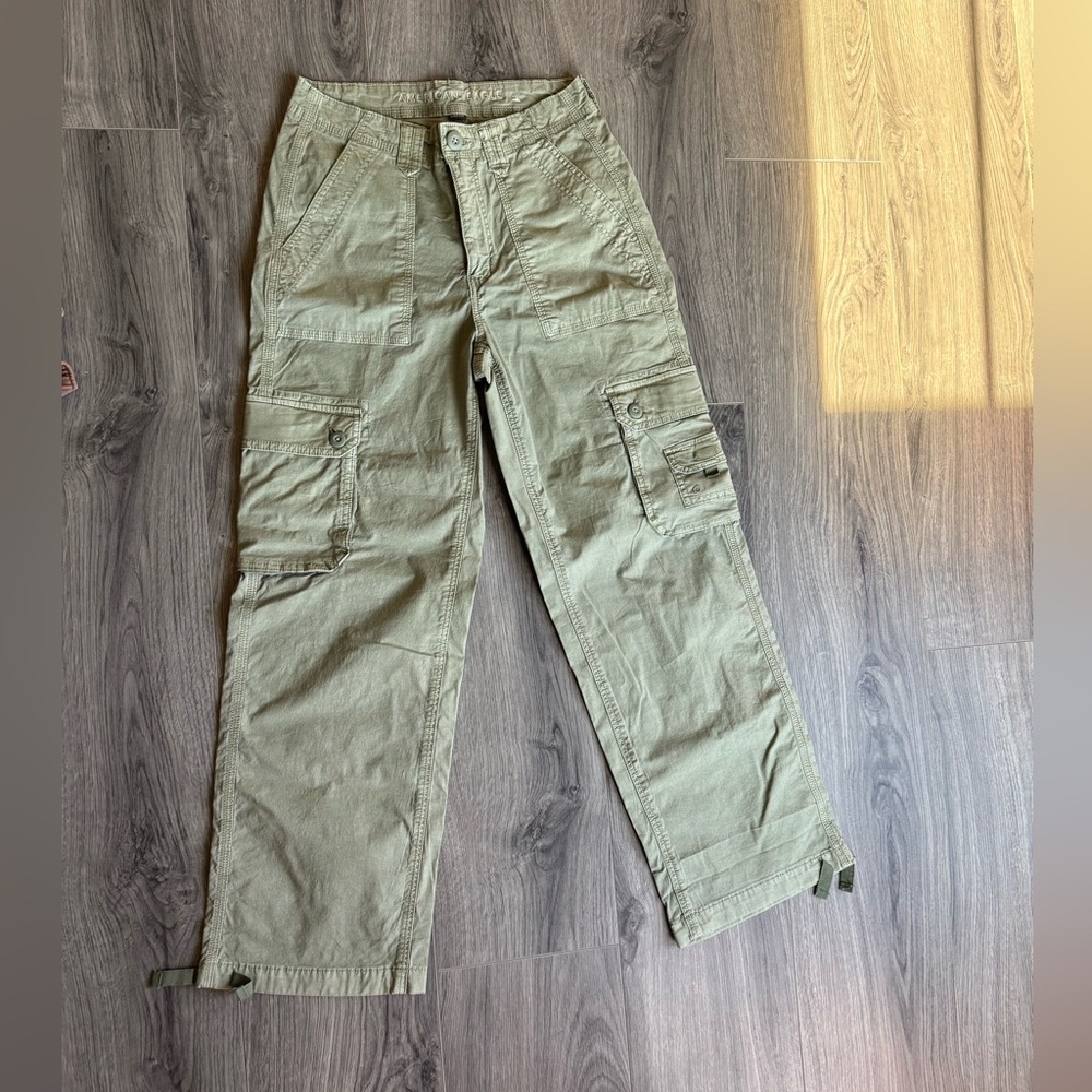 American Eagle Cargo Pants